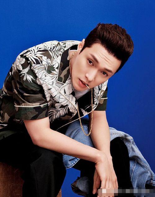 张艺兴恋情爆料最新,甜蜜互动引粉丝热议